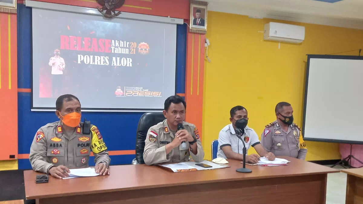 Lapangan Kalabahi-Alor Ditutup, Sambut Tahun Baru Di Rumah Saja