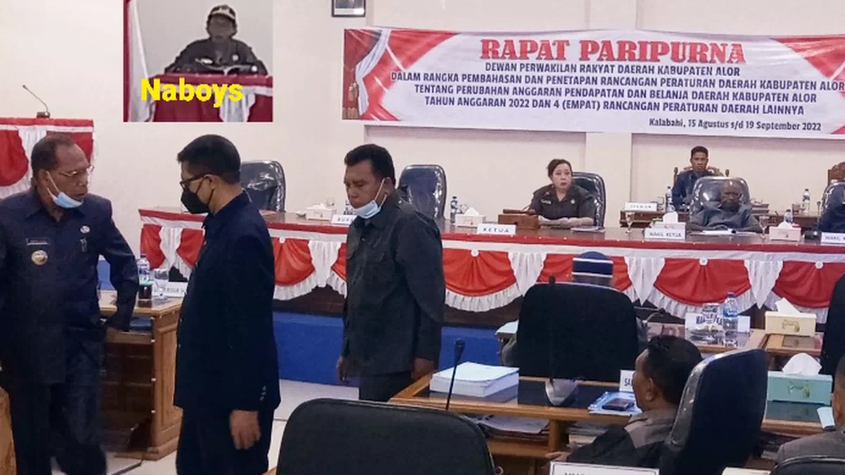 Dipicu Fraksi Demokrat, Bupati Alor dan Pimpinan OPD Tinggalkan Ruang Sidang P-APBD 2022. Djobo: Tidak Ada Lagi Rapat-Rapat