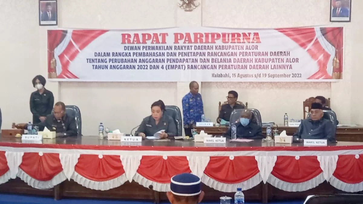 Dengan Persetujuan DPRD, Bupati Alor Tetapkan 5 Perda 2022