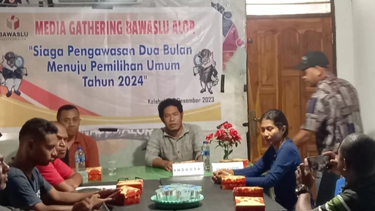 Bawaslu Alor Gelar Media Gathering Menuju Pemilu 2024. Kasus Laofo Masih Klarifikasi