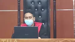 'Kalah' Praperadilan, PH Abe Ouwpoly Harap Kejari Alor Segera Penuhi Hak Tersangka