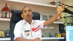 Bupati Alor Terkait Tudingan Adanya Gaji PNS Yang Tekor Rp 100 Milyar